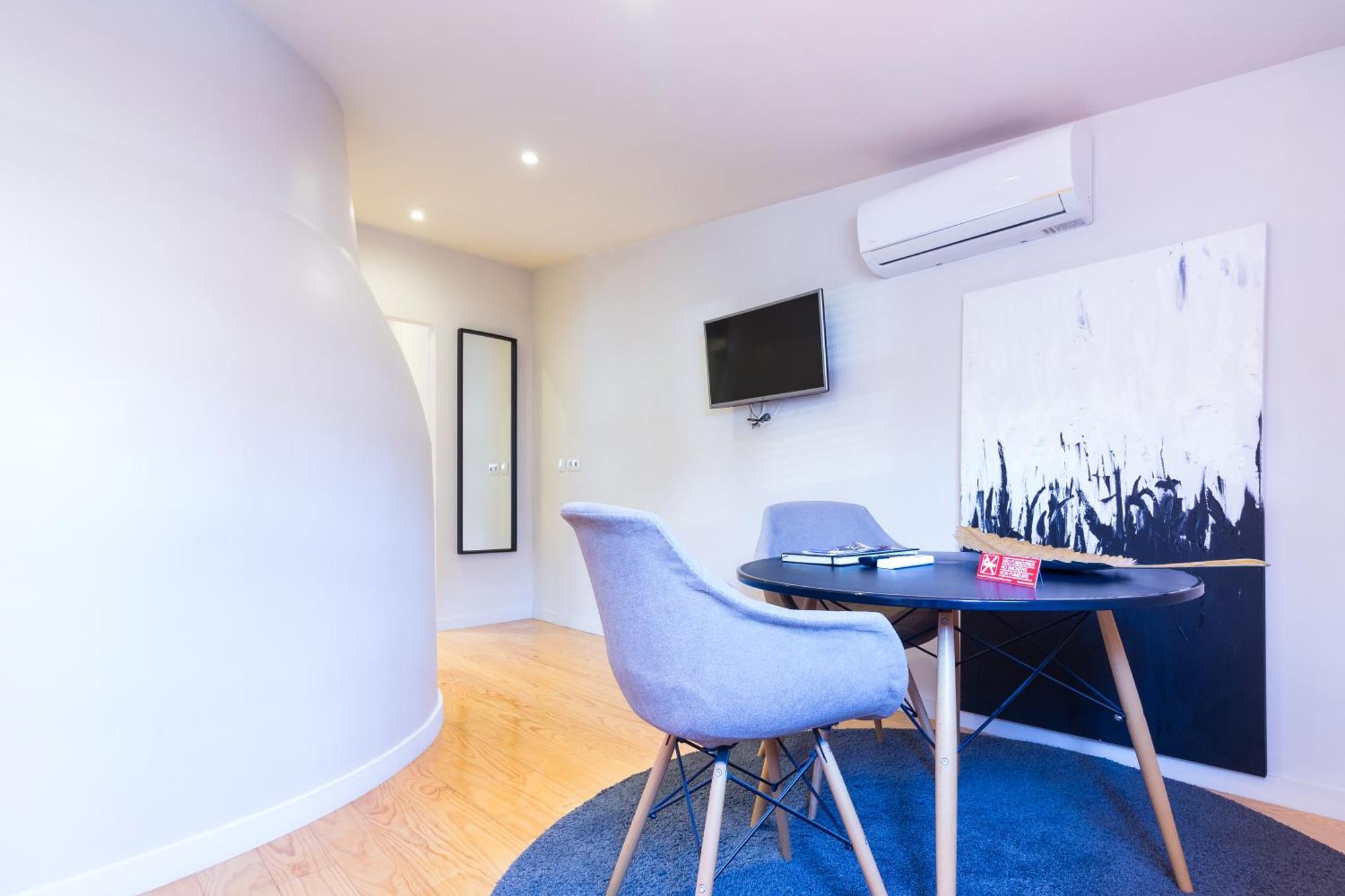 On Deluxe Apartments - Free Parking Πόρτο Δωμάτιο φωτογραφία