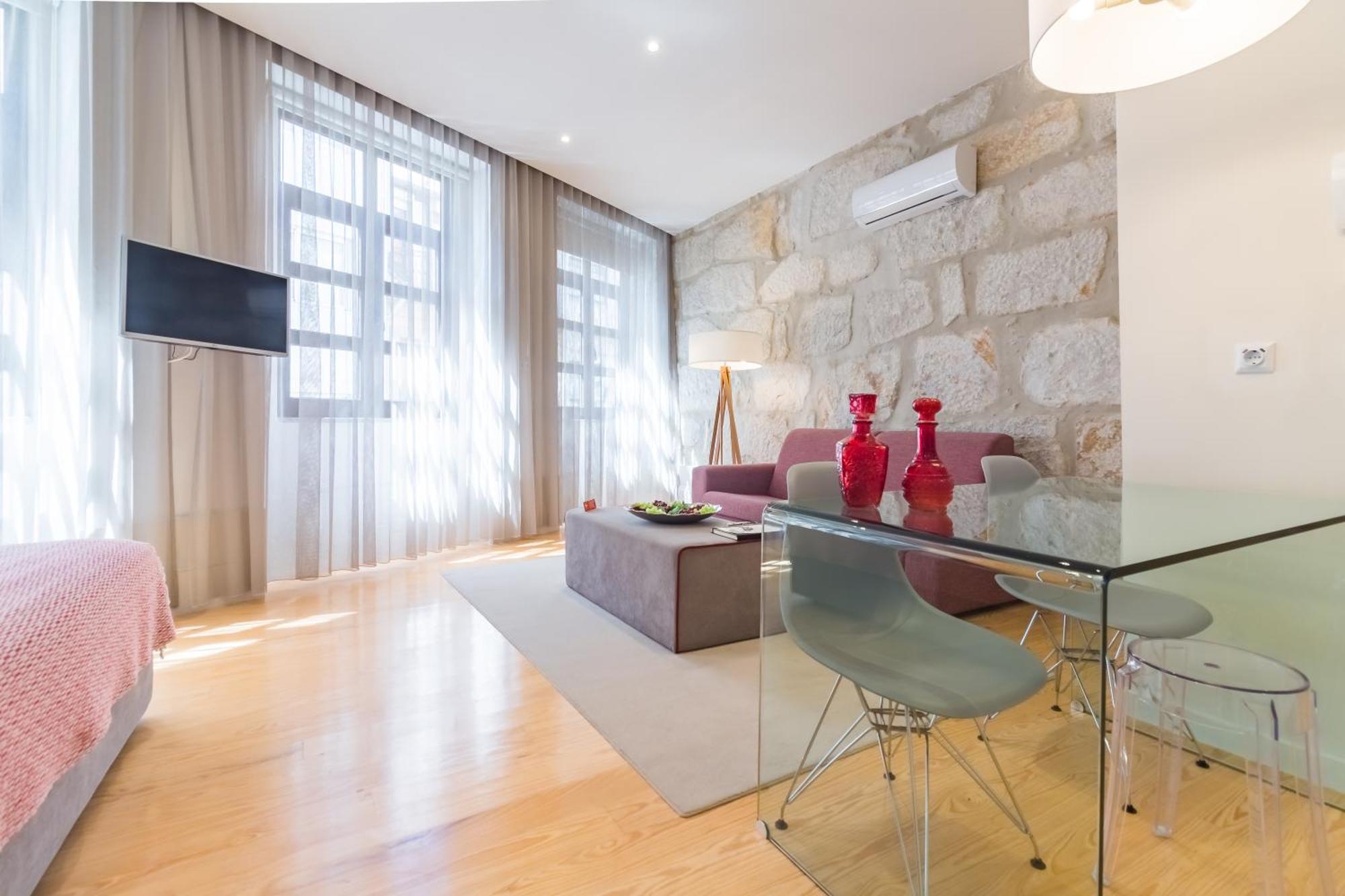 On Deluxe Apartments - Free Parking Πόρτο Δωμάτιο φωτογραφία